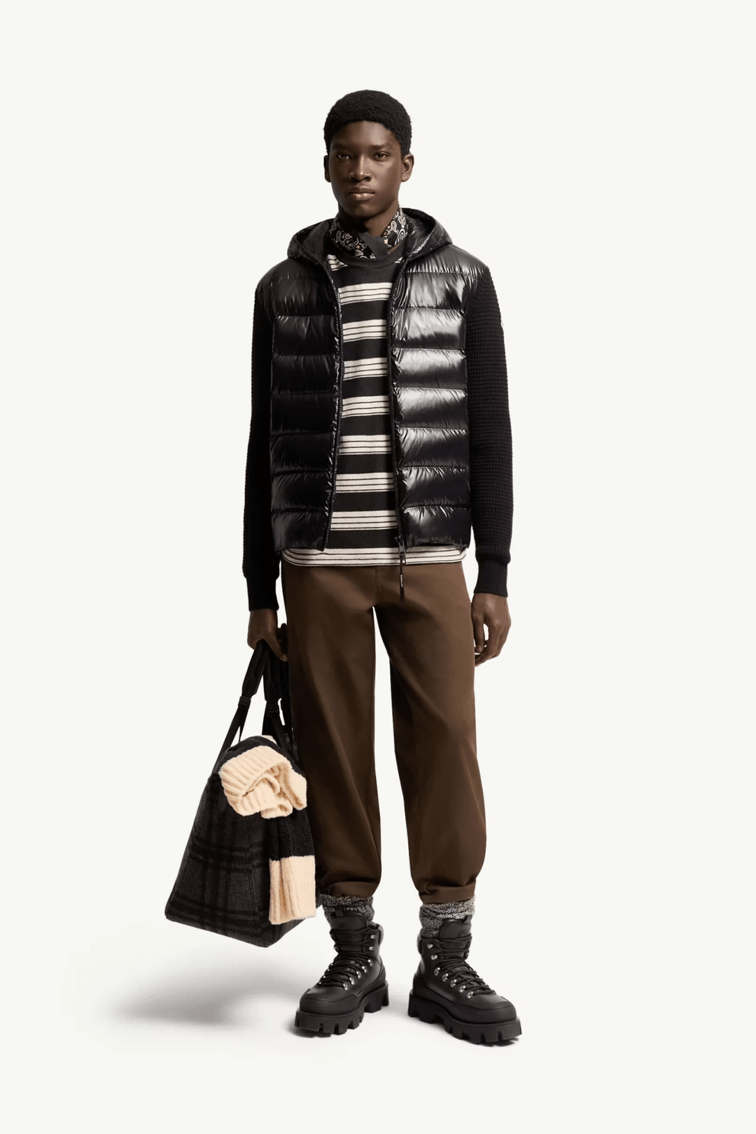 MONCLER - Cardigan matelassé zippé en laine et cachemire Noir - Lothaire