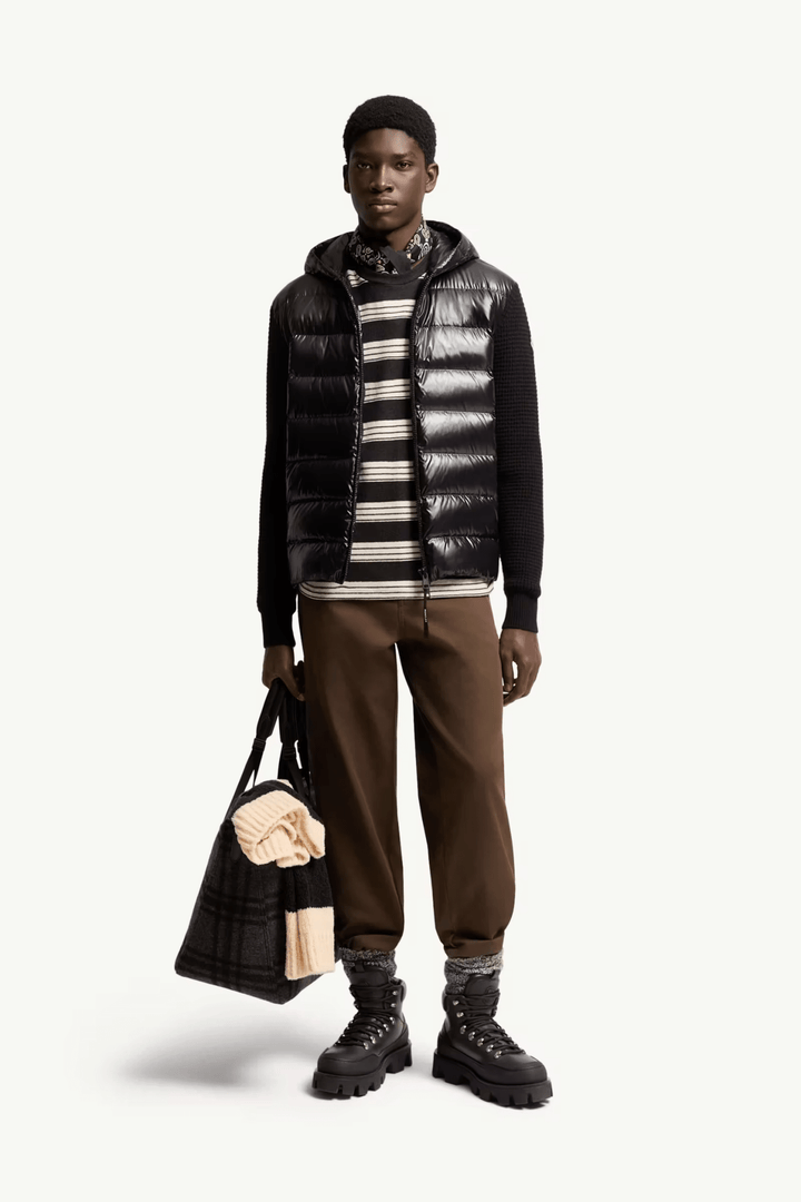 MONCLER - Cardigan matelassé zippé en laine et cachemire Noir - Lothaire