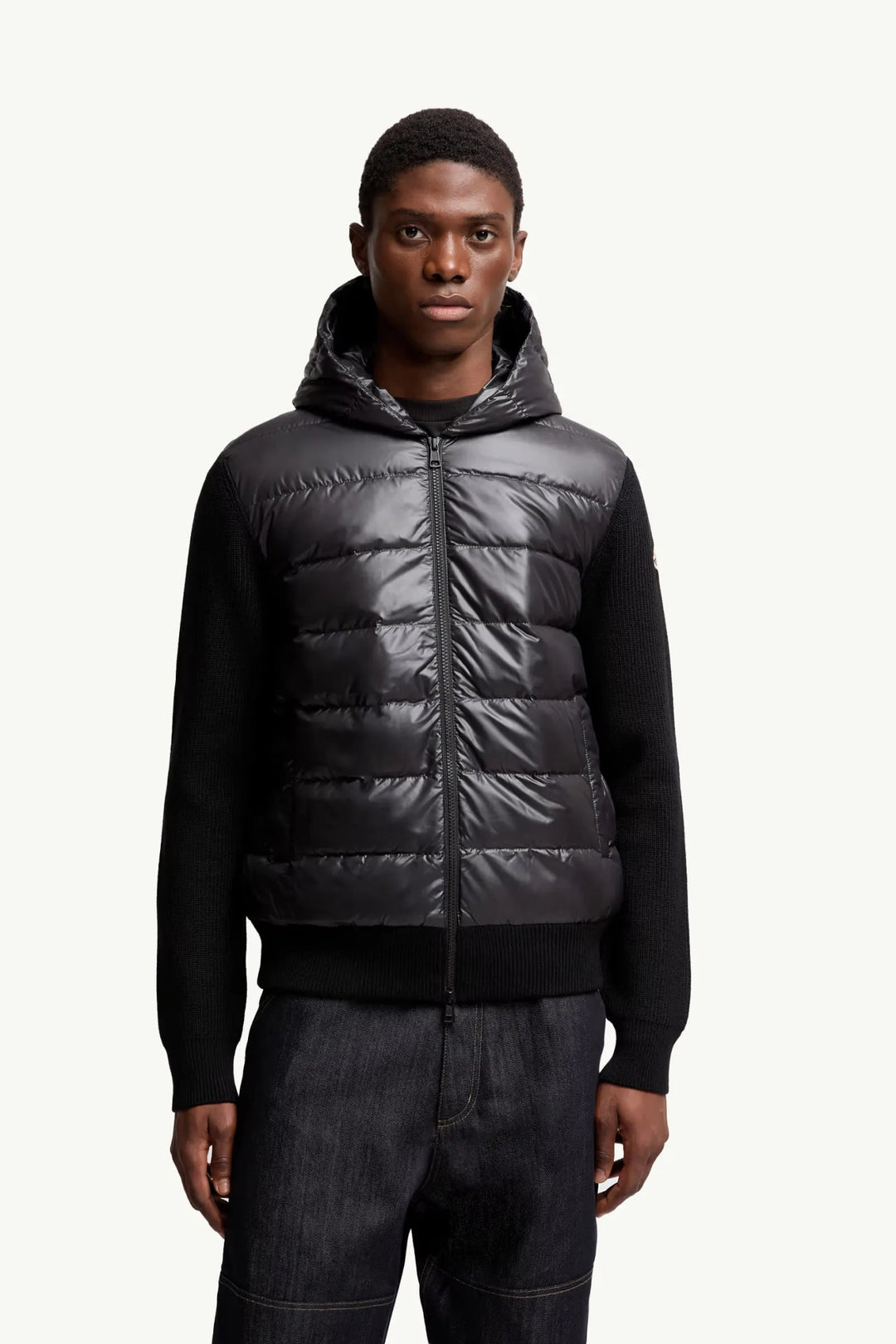 MONCLER - Cardigan zippé matelassé à capuche en laine noir - Lothaire