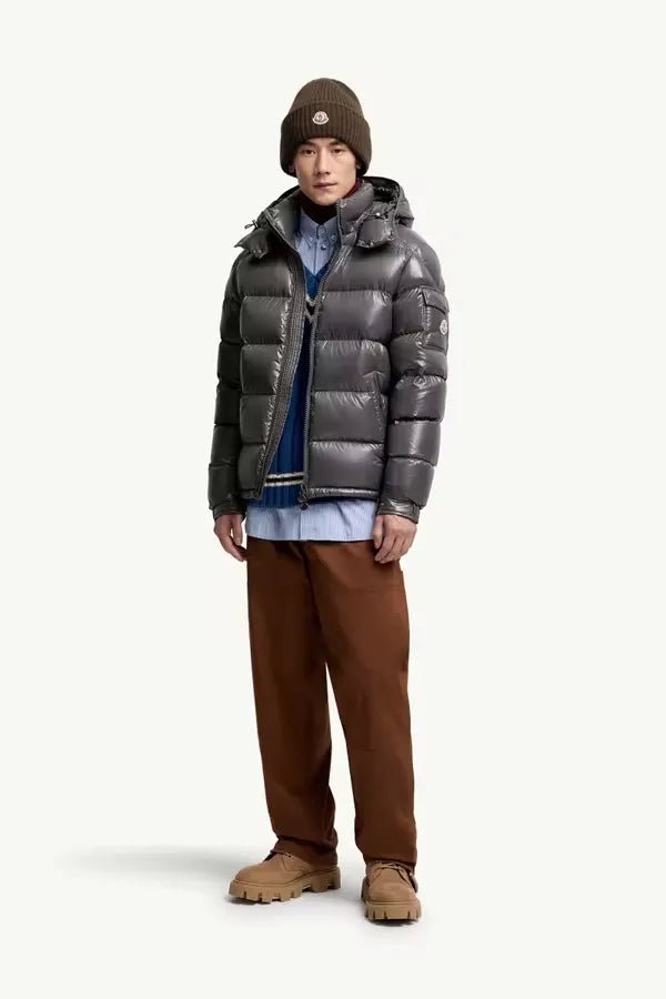 MONCLER - Doudoune courte à capuche Maya gris charcoal - Lothaire