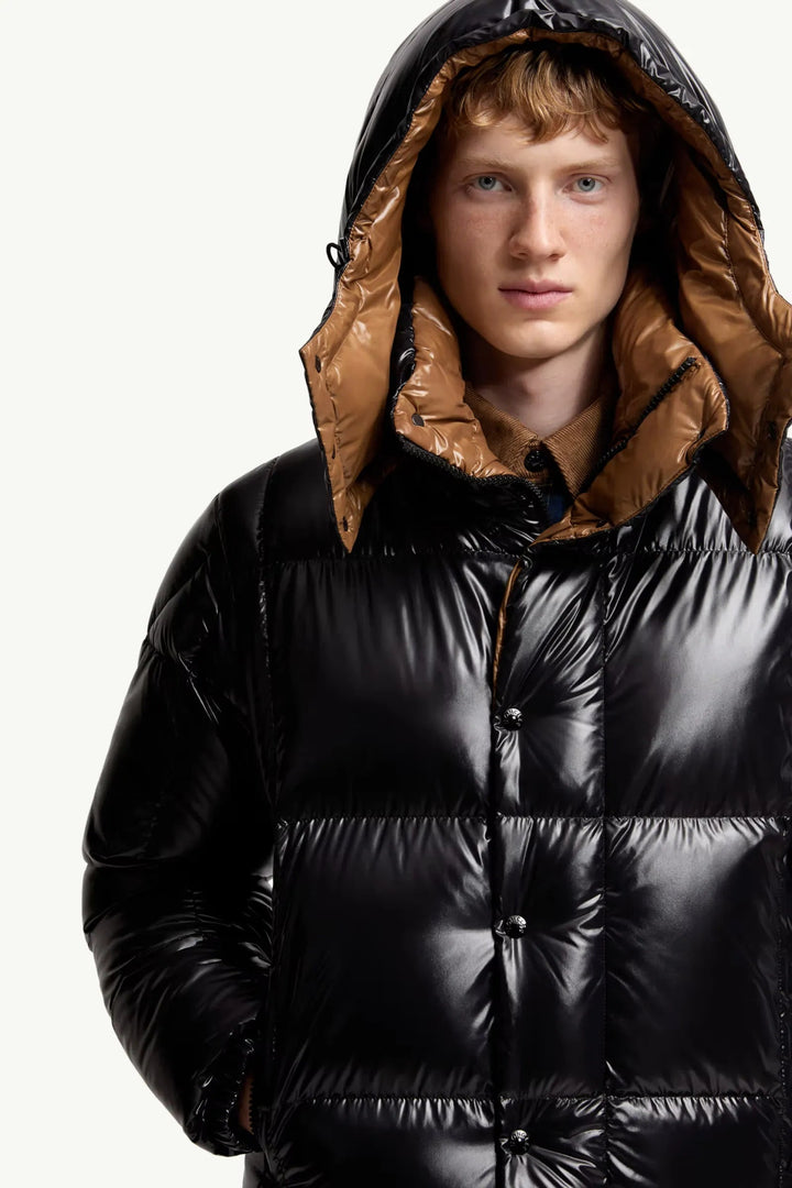 MONCLER - Doudoune courte à capuche Parana noir - Lothaire