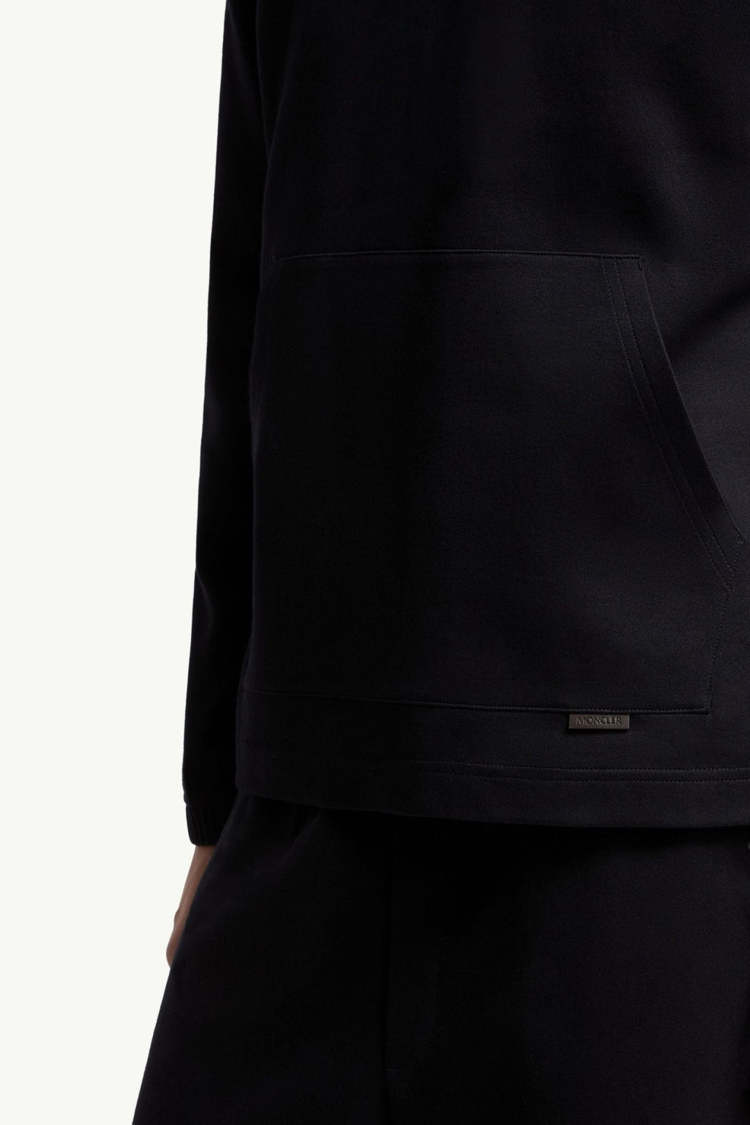 MONCLER - Sweat à Capuche en Coton Mélangé avec Logo en Cuir Bleu marine - Lothaire