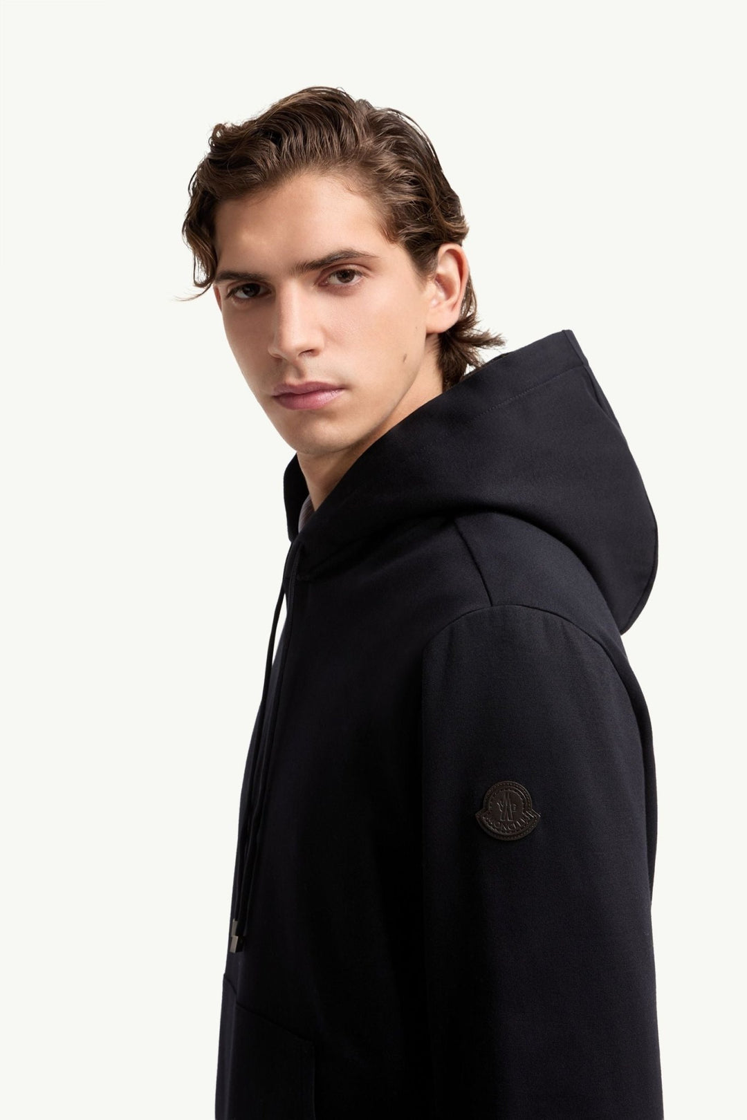 MONCLER - Sweat à Capuche en Coton Mélangé avec Logo en Cuir Bleu marine - Lothaire