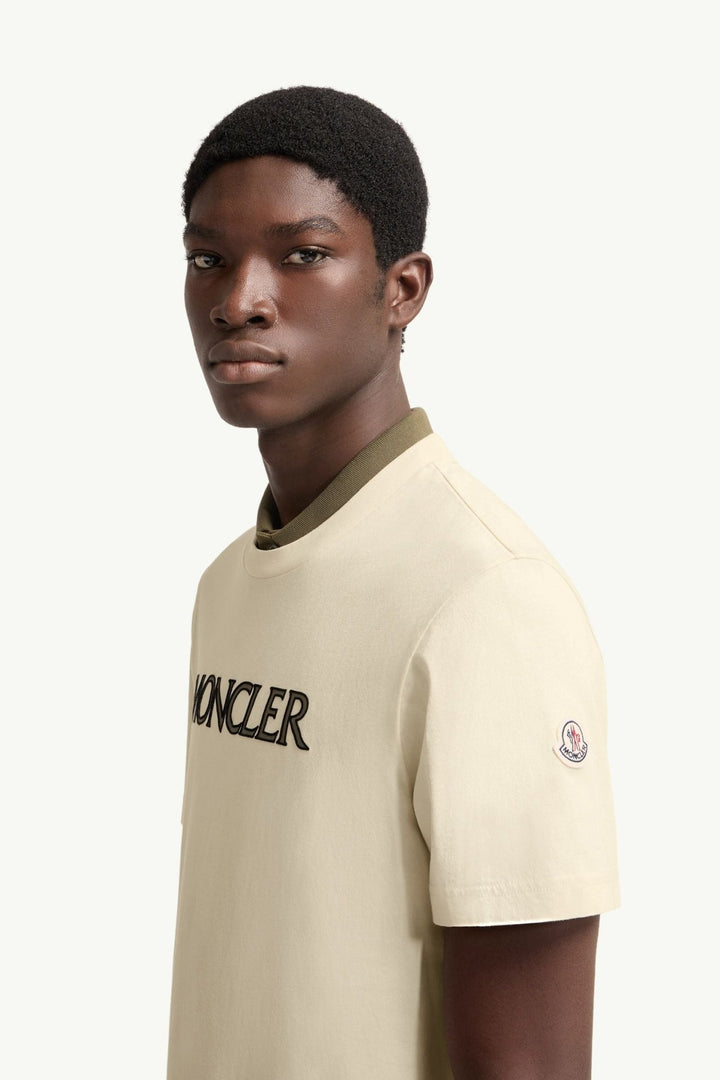 MONCLER - T-shirt en Coton à Imprimé Logo Écru - Lothaire