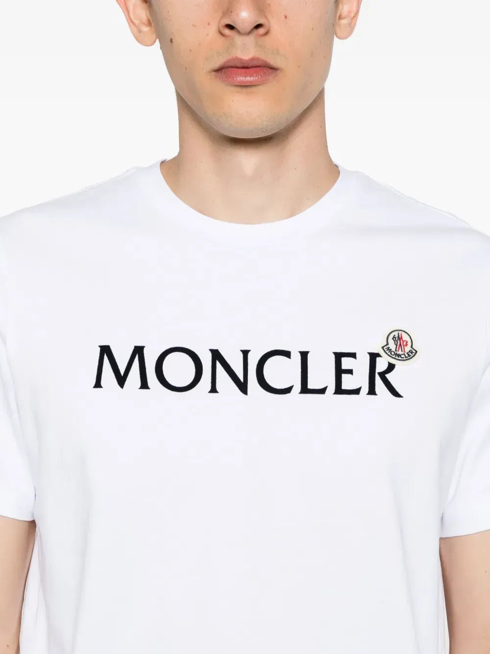 MONCLER - T-shirt en coton à logo floqué blanc - Lothaire