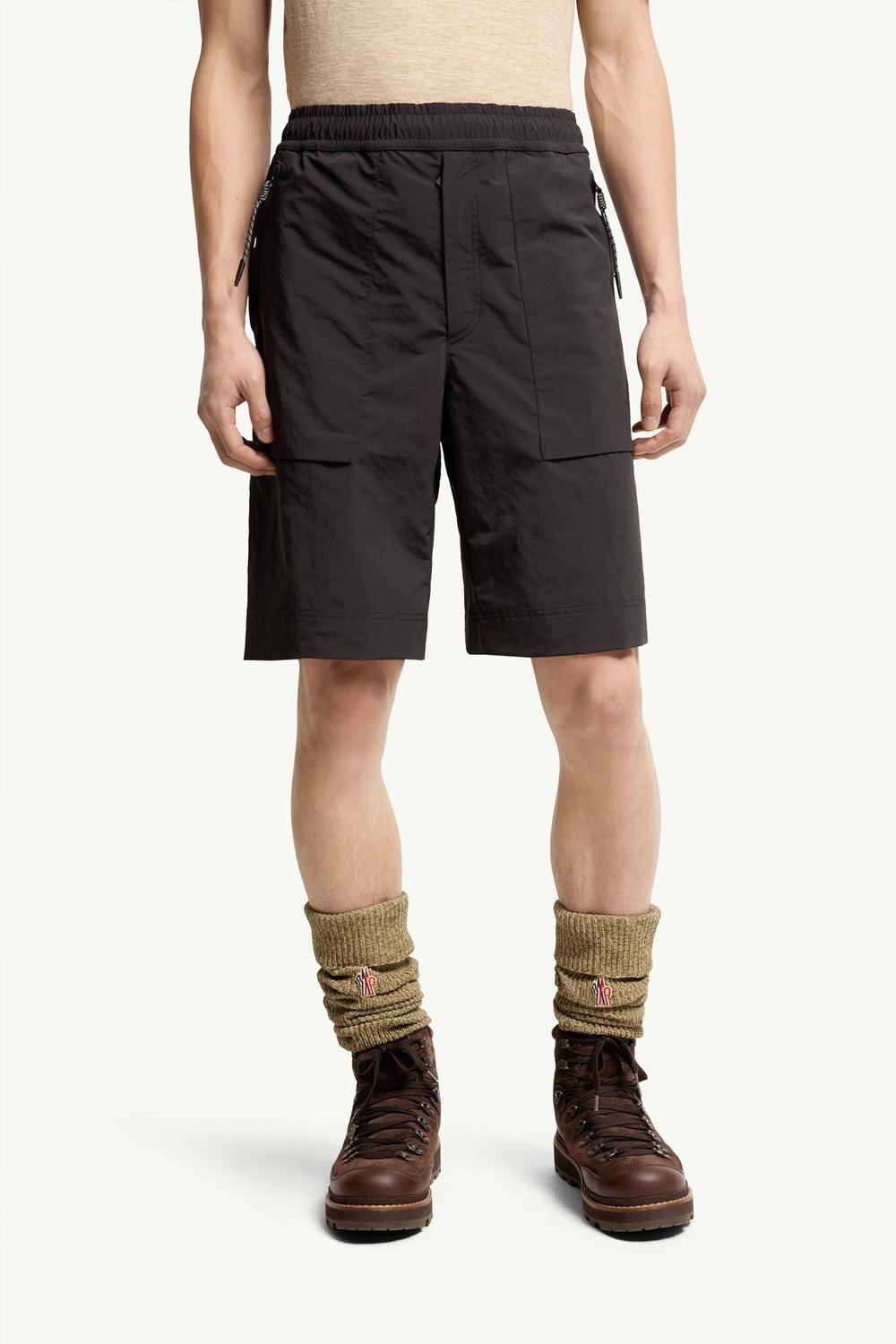 MONCLER - Technical Froissé Shorts Noir - Lothaire