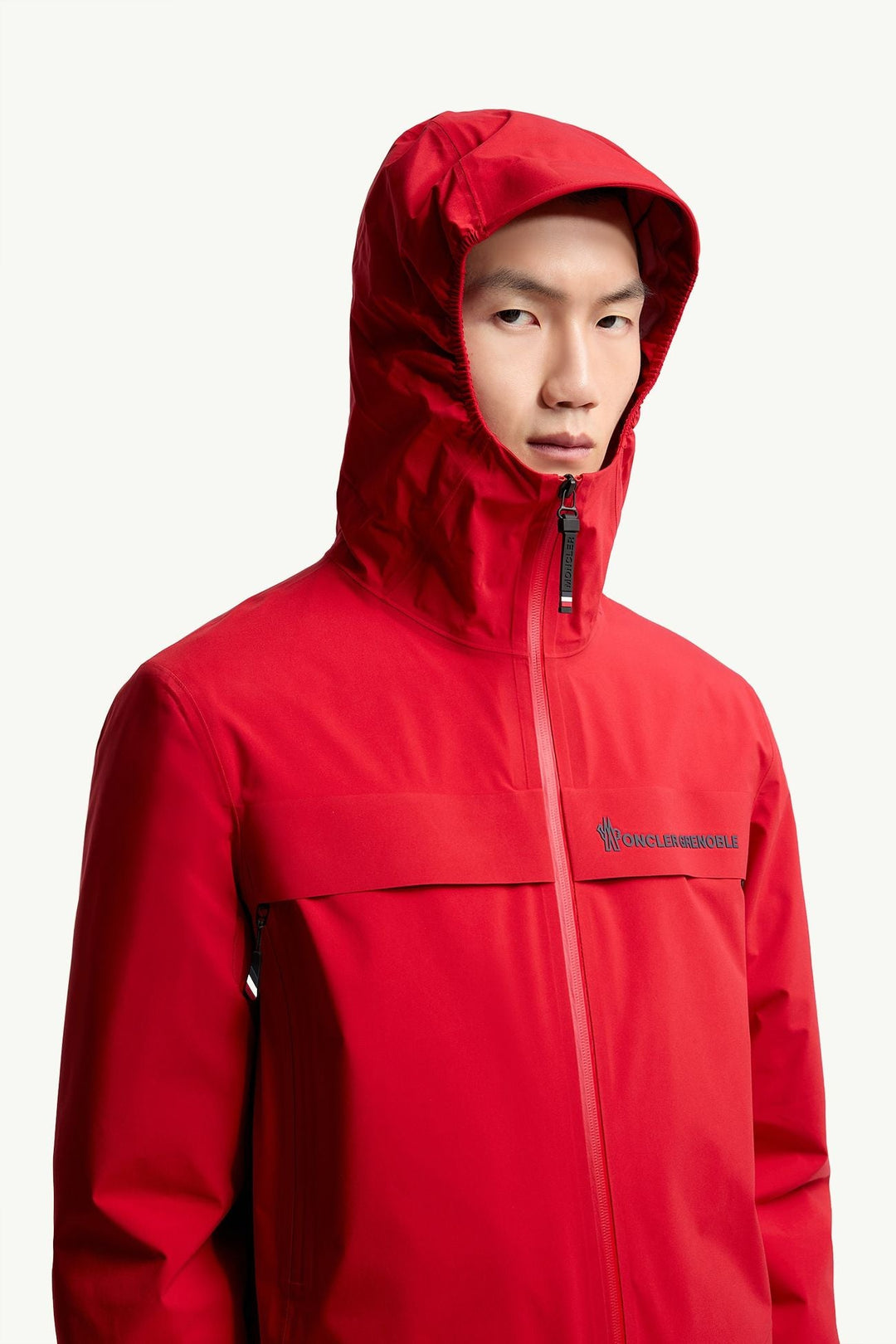 MONCLER - Veste Shipton à capuche compressible GORE - TEX® Shell Rouge - Lothaire