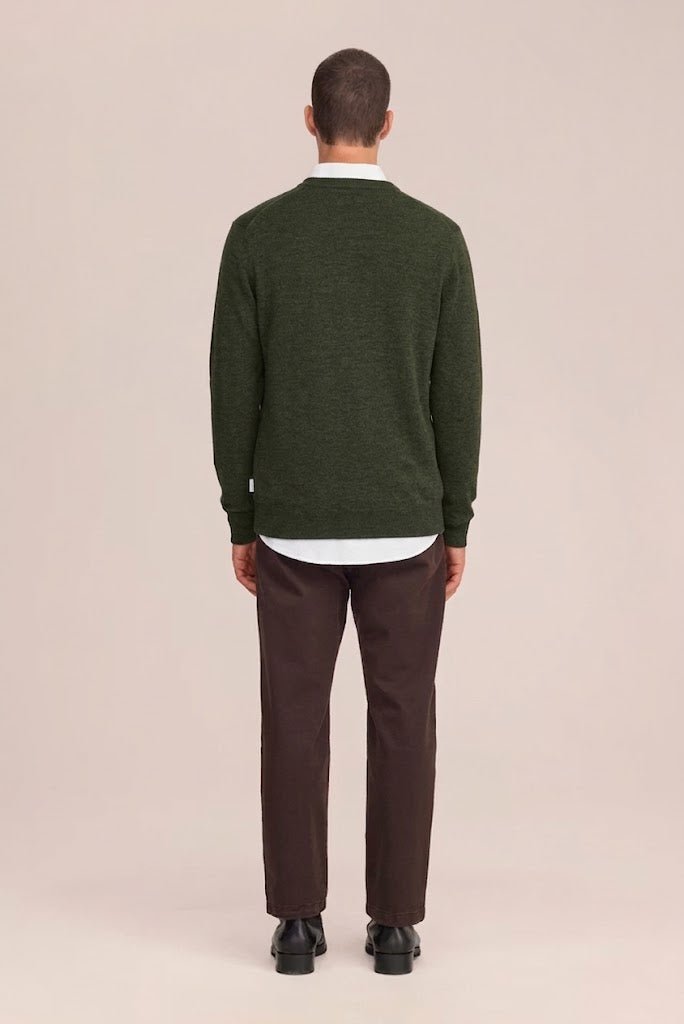 NN. 07 - Pull Ted en laine mérinos Vert militaire - Lothaire
