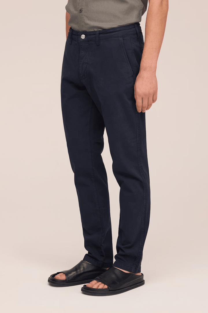 NN.07 - Pantalon chino slim en coton stretch Bleu marine - Lothaire
