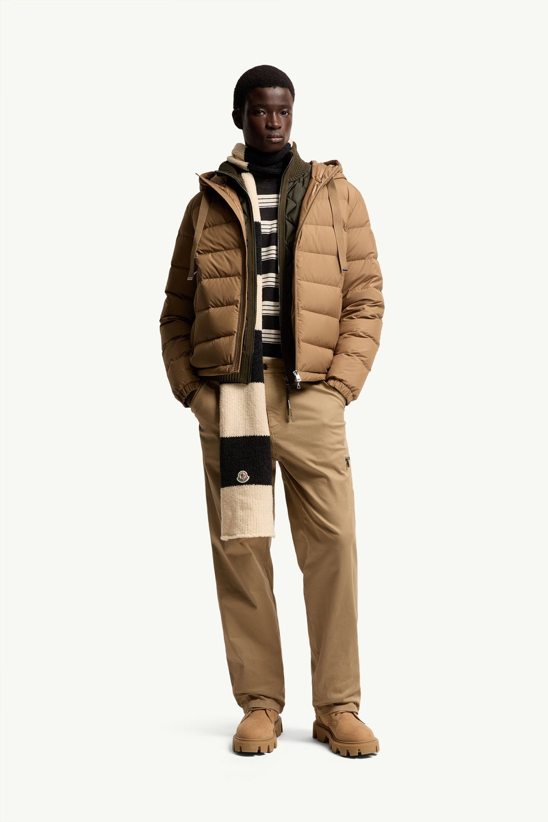 MONCLER - Pantalon en gabardine stretch Beige