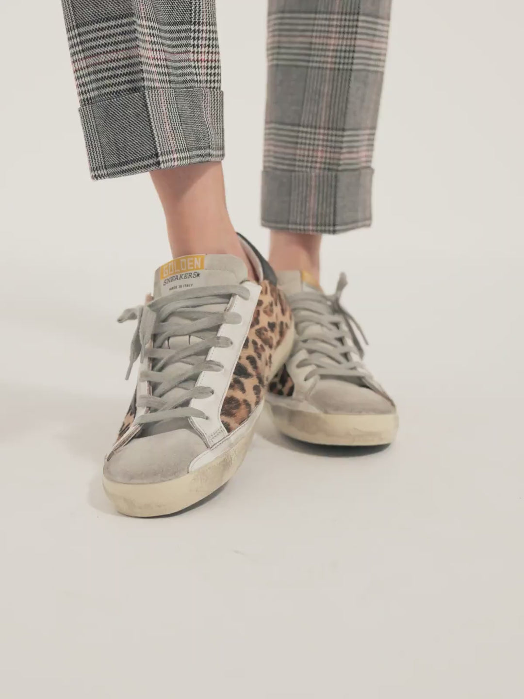 GOLDEN GOOSE FEMME - Women's Super-Star in leopard print leather Beige