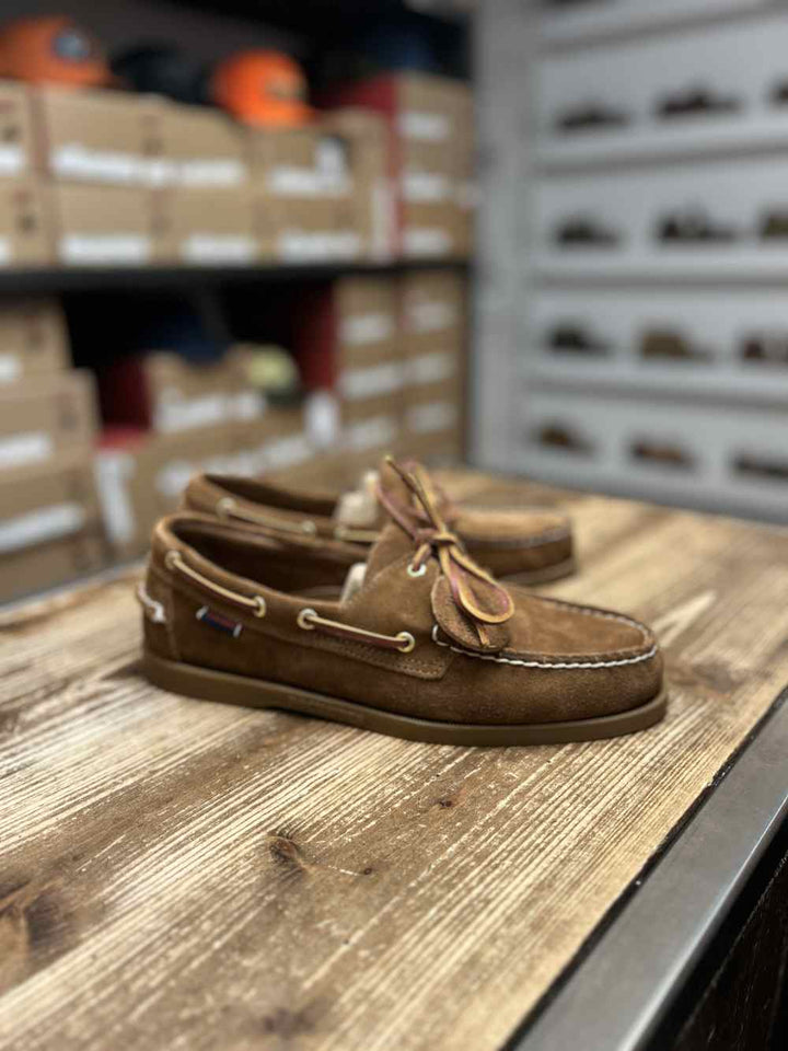 SEBAGO - Mocassins bateau Portland Artisan OX Semelle gomme Marron tabac - Lothaire