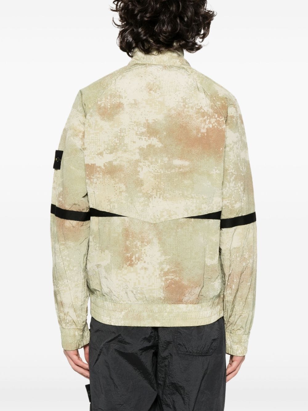 STONE ISLAND DISSOLVING GRID CAMO ON ECONYL® REGENERATED NYLON WITH PRIMALOFT® INSULATION TECHNOLOGY - Lothaire