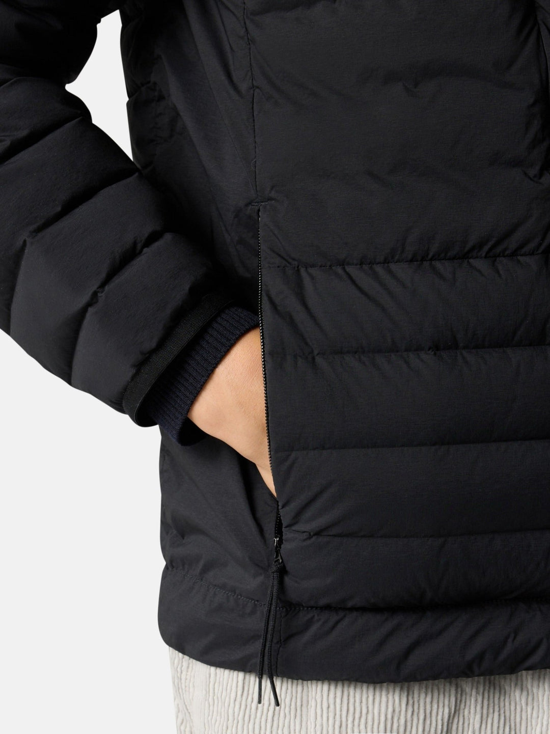 STONE ISLAND - Doudoune 4100020 Noir - Lothaire