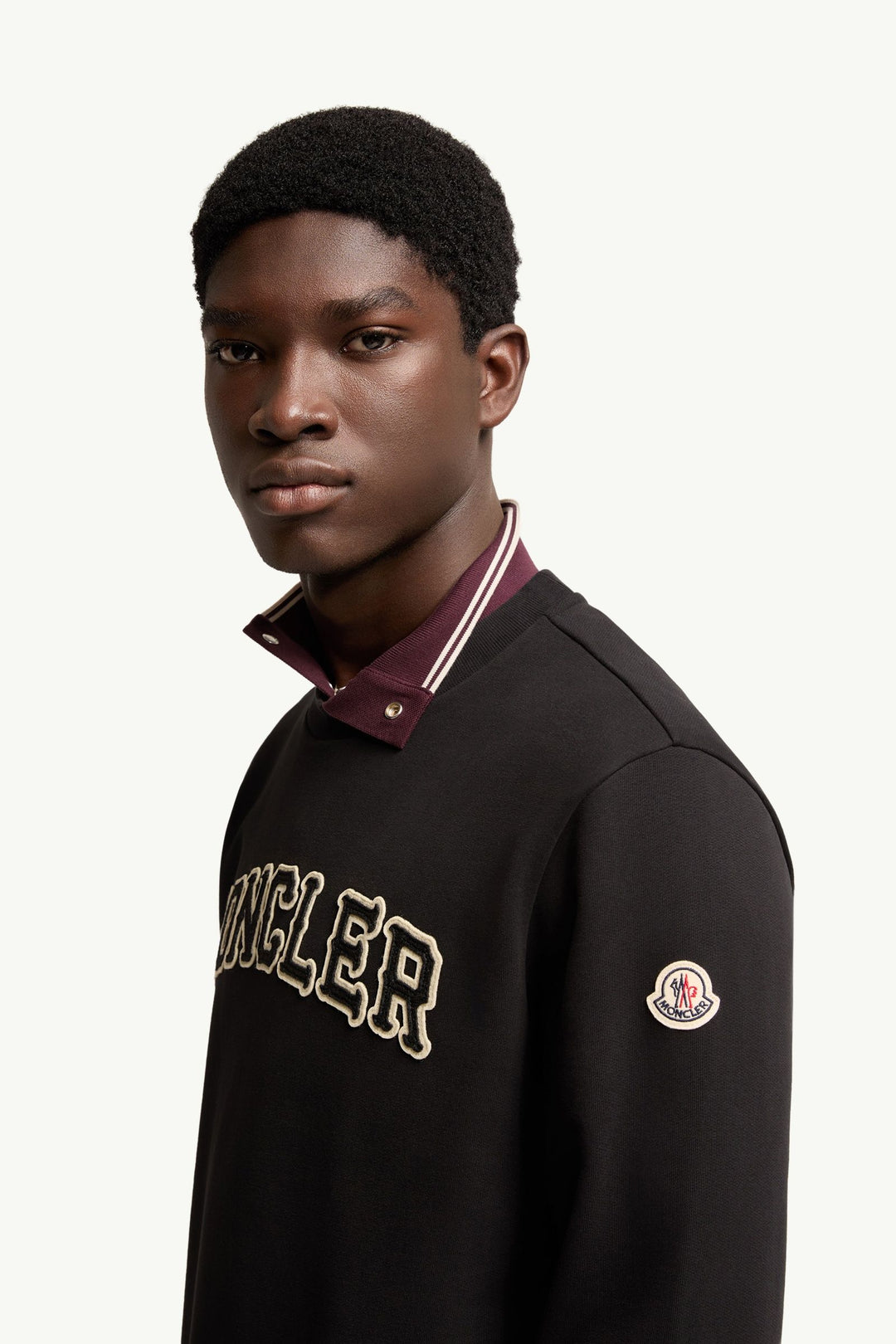 MONCLER – Sweat en coton avec logo Noir