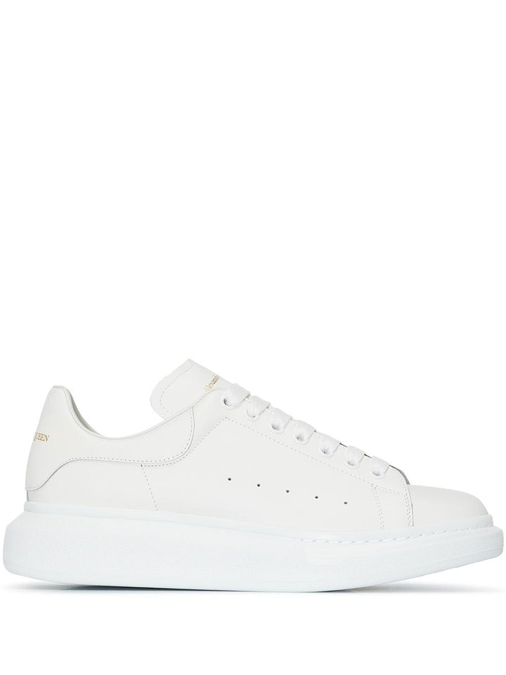 Alexander McQueen Baskets oversized Blanc - Lothaire boutiques