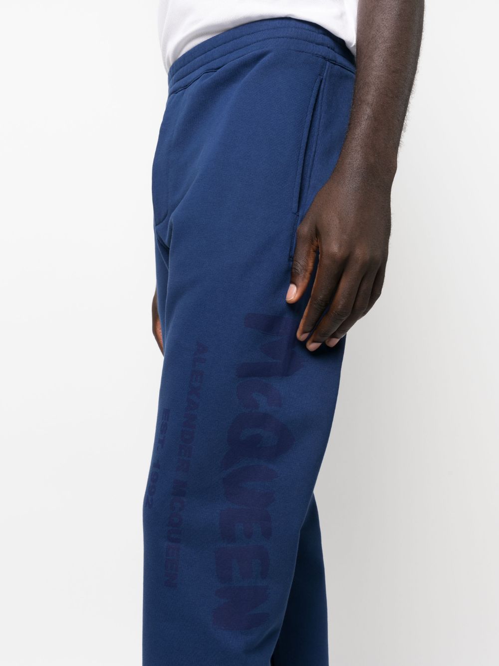 Alexander McQueen Pantalon de jogging à logo imprimé - Lothaire