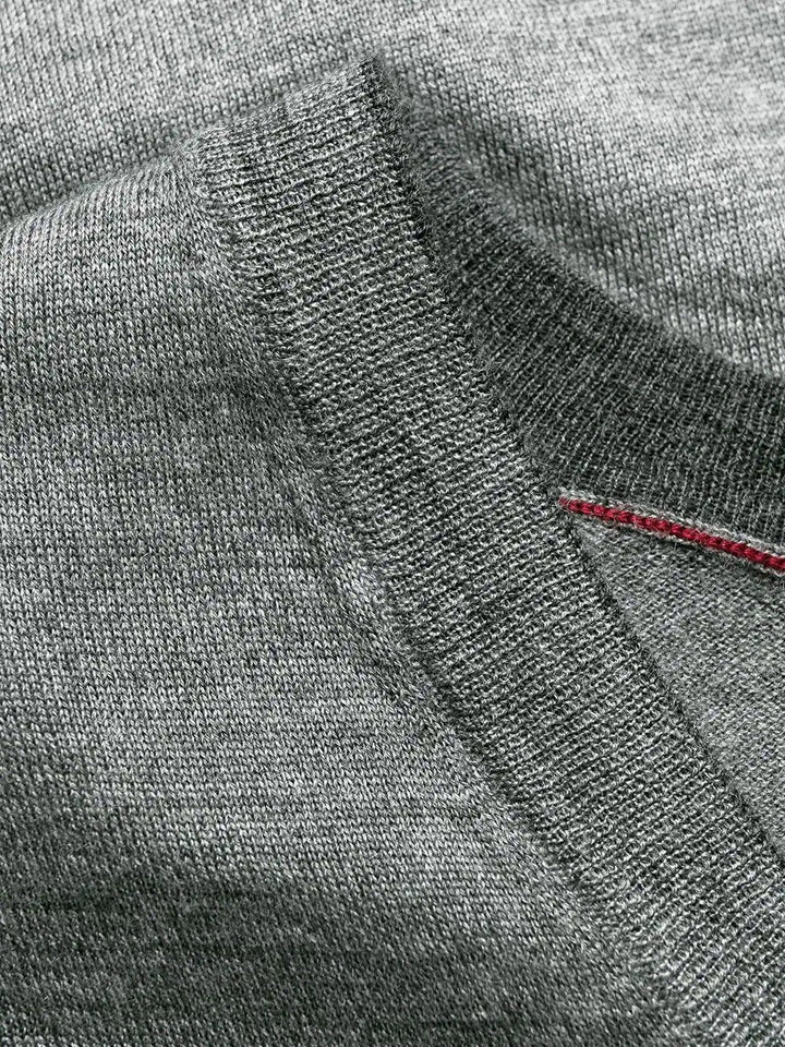 Brunello Cucinelli Pull à col v gris - Lothaire boutiques (7036969058469)