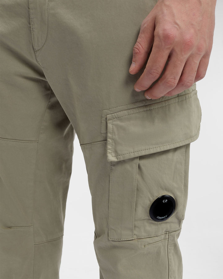 C.P Company Pantalon cargo Stretch Sateen Ergonomic Fit Silver Sage - Lothaire