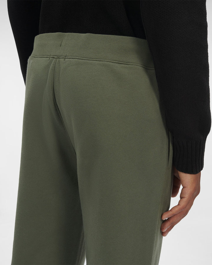 CP Company Pantalon de jogging Diagonal Raised Fleece Thyme - Lothaire boutiques