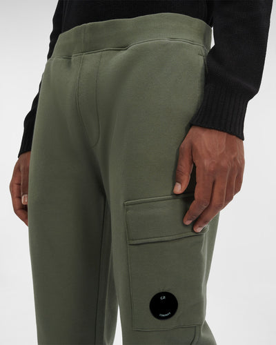 CP Company Pantalon de jogging Diagonal Raised Fleece Thyme - Lothaire boutiques