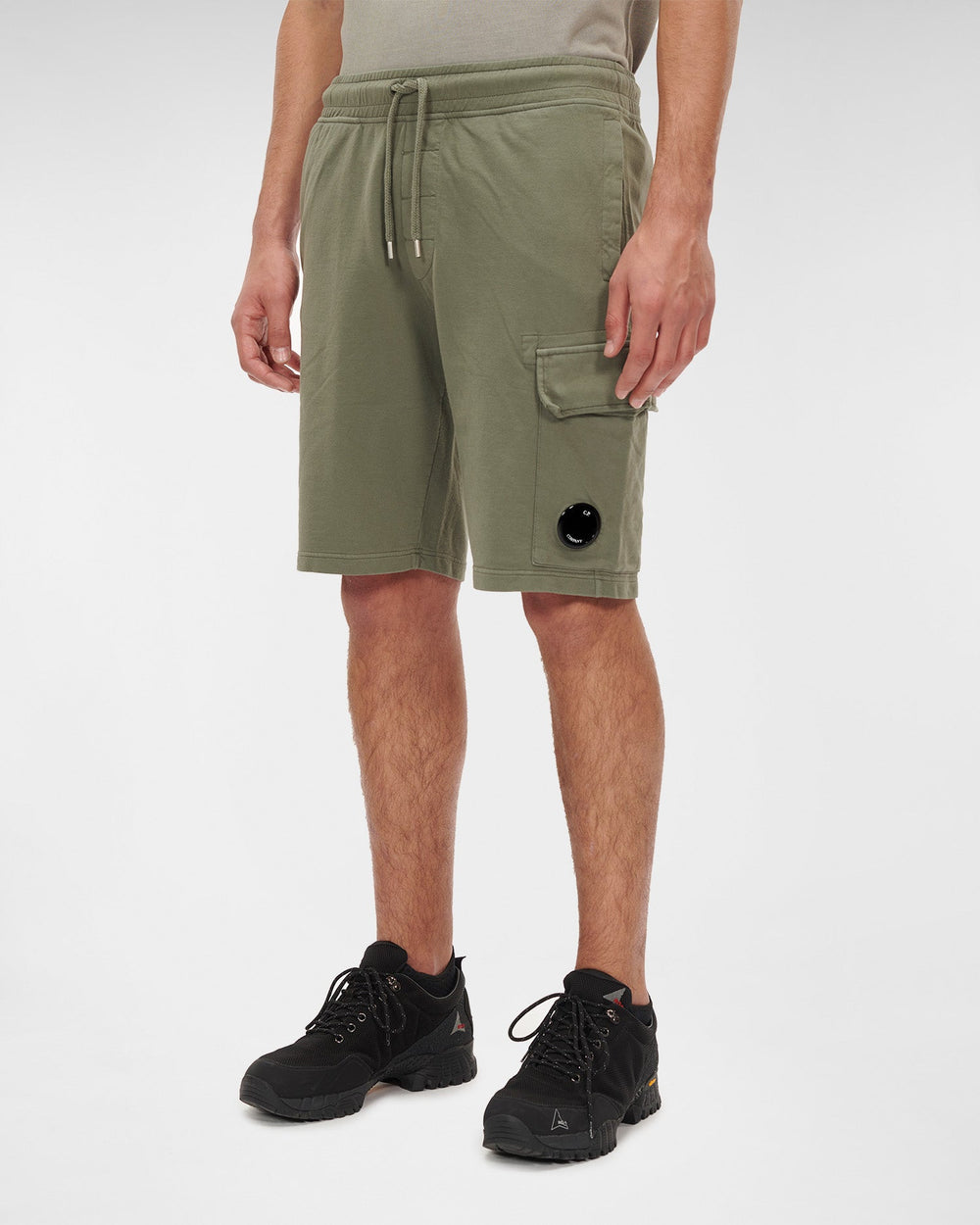 C.P. COMPANY Short polaire léger Thyme - Lothaire boutiques
