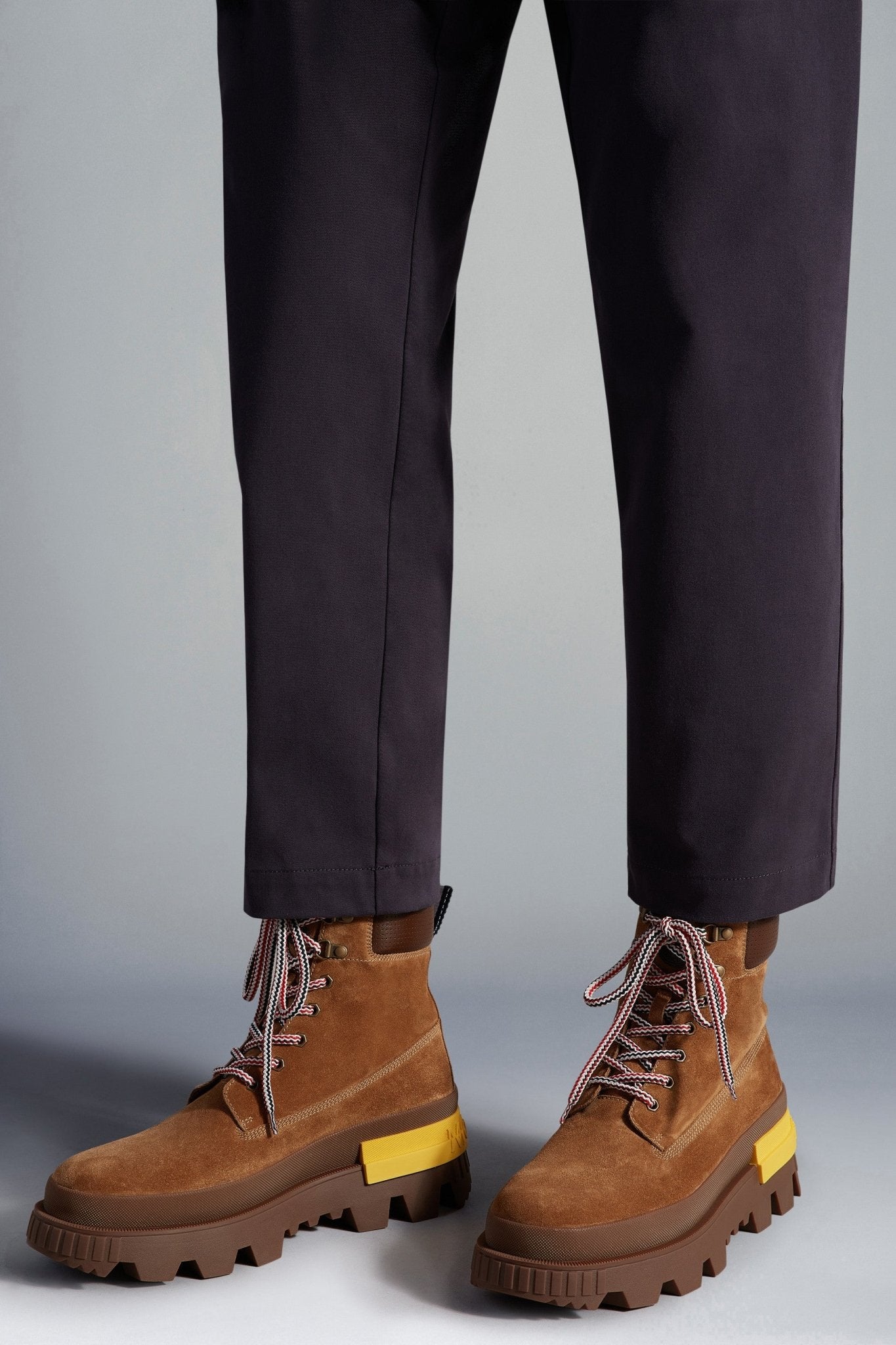 Moncler Bottines à lacets Camel Mon Corp - Lothaire boutiques
