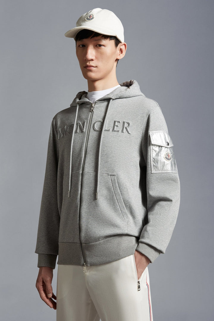 Moncler Sweat Grey à capuche à logo embossé - Lothaire