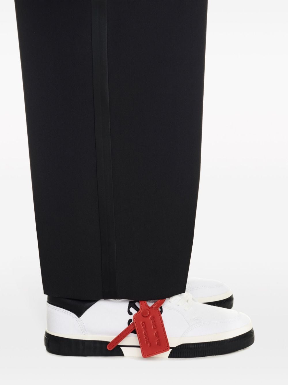 Off White - Baskets New Low Vulcanized - Lothaire
