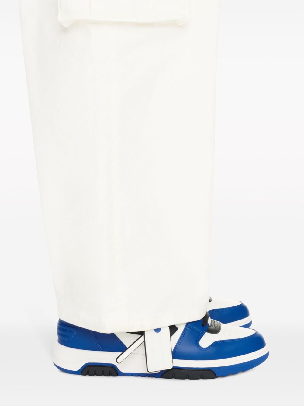 Off-white Baskets Out of Office 'Ooo' navy - Lothaire