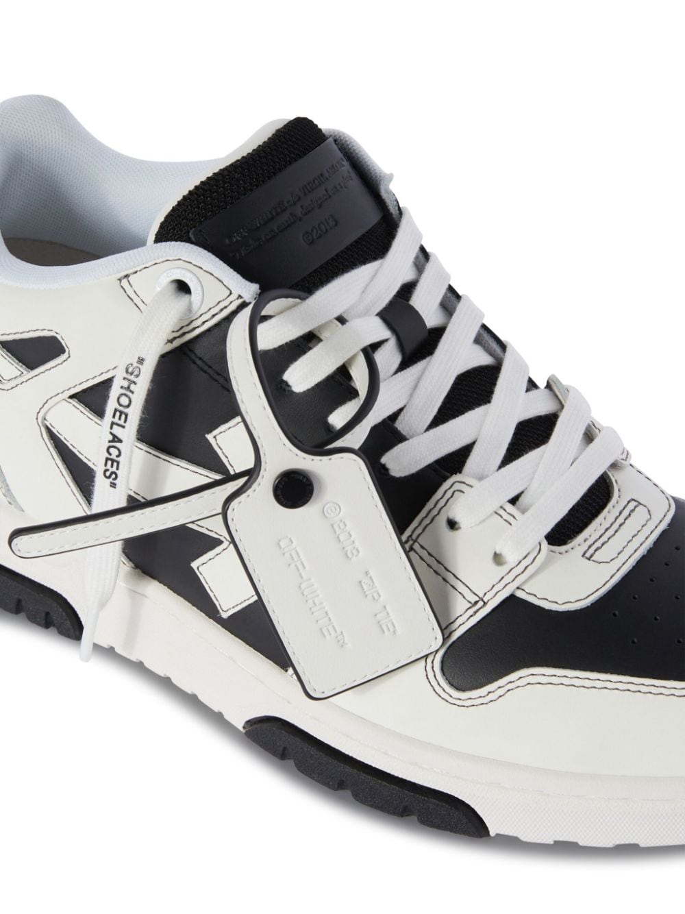 Off-white Baskets Out of Office 'Ooo' Noir - Lothaire