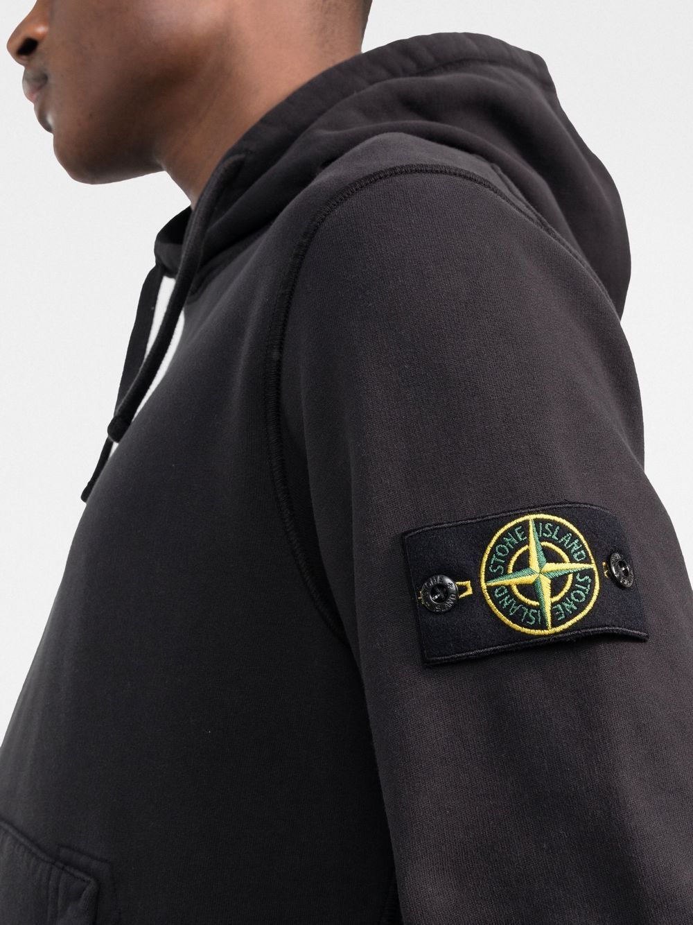 Stone Island Hoodie noir en coton à patch compass signature - Lothaire boutiques