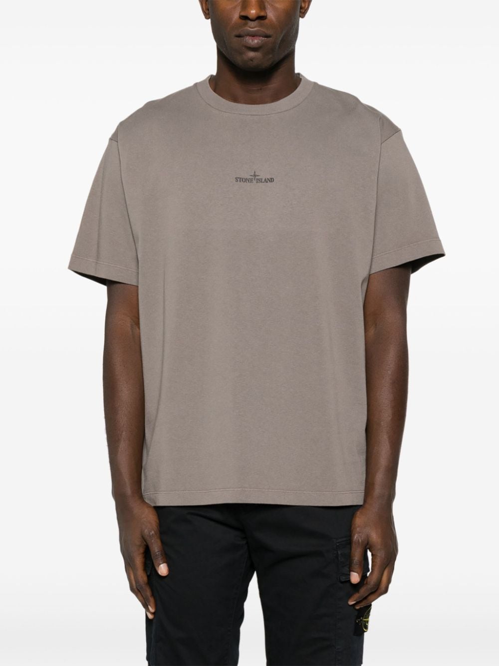 Stone Island - T-Shirt Dove grey 2RC89 'SCRATCHED PAINT ONE' PRINT - Lothaire