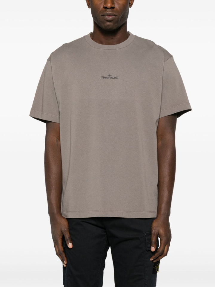 Stone Island - T-Shirt Dove grey 2RC89 'SCRATCHED PAINT ONE' PRINT - Lothaire
